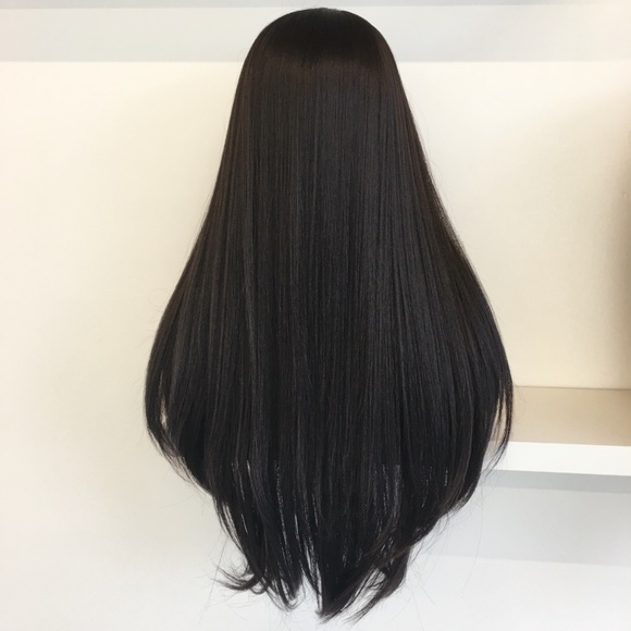 24" Black Silky Straight Wig | Catherine - Picture 5 of 7